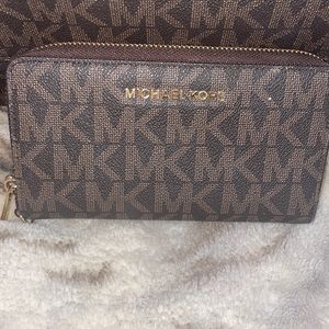 Michael Kors Jet Set Wallet